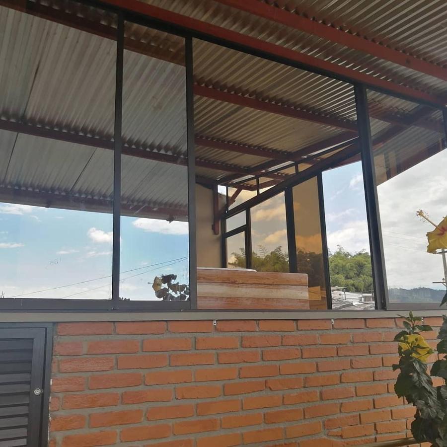 Hostal Spa Casa De Piedra Con Jacuzzi Santa Rosa de Cabal Eksteriør billede