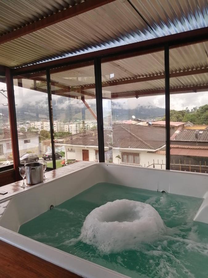 Hostal Spa Casa De Piedra Con Jacuzzi Santa Rosa de Cabal Eksteriør billede